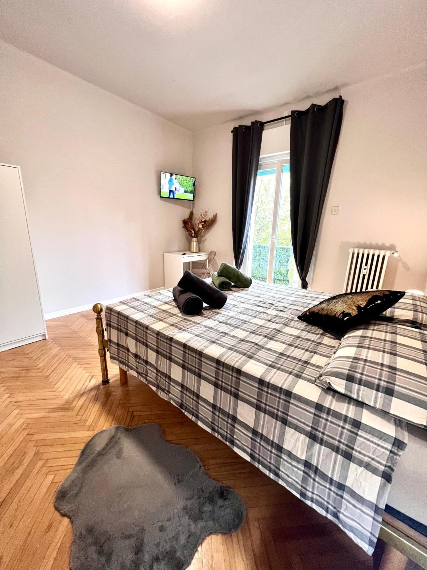 Residence Locchi Триест Екстериор снимка